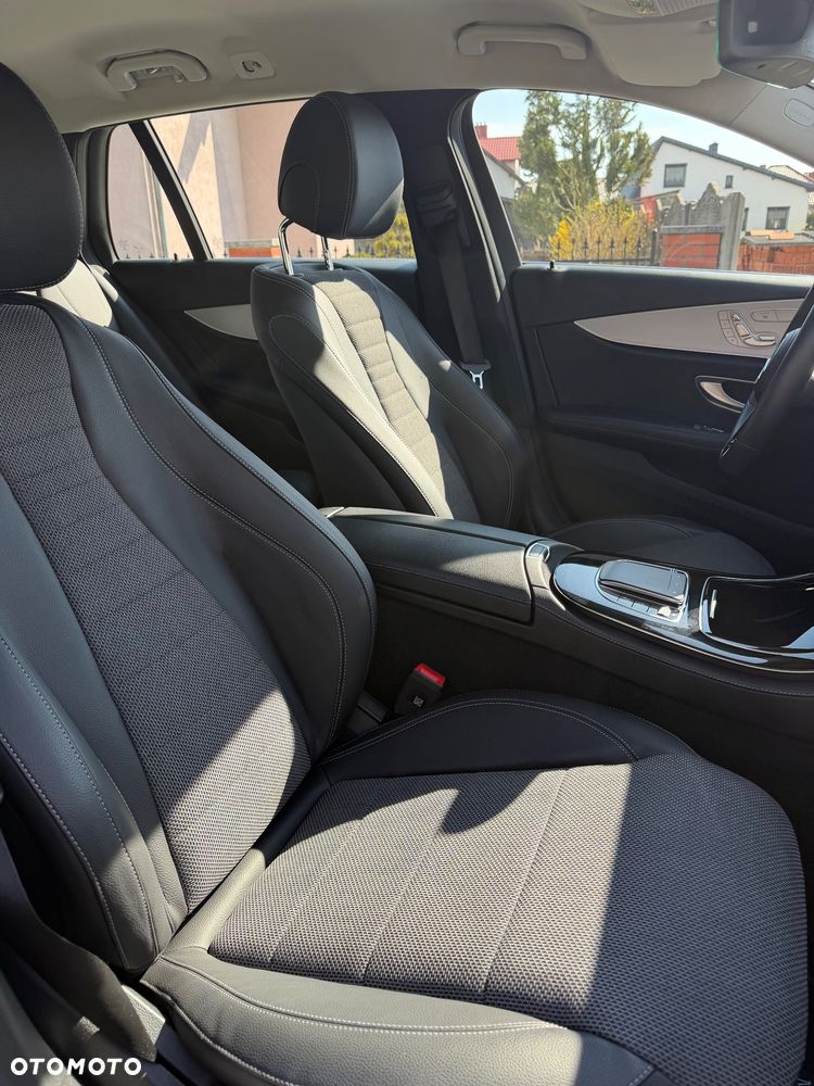 Mercedes-Benz Klasa E 220 d 9G-TRONIC Avantgarde - 18