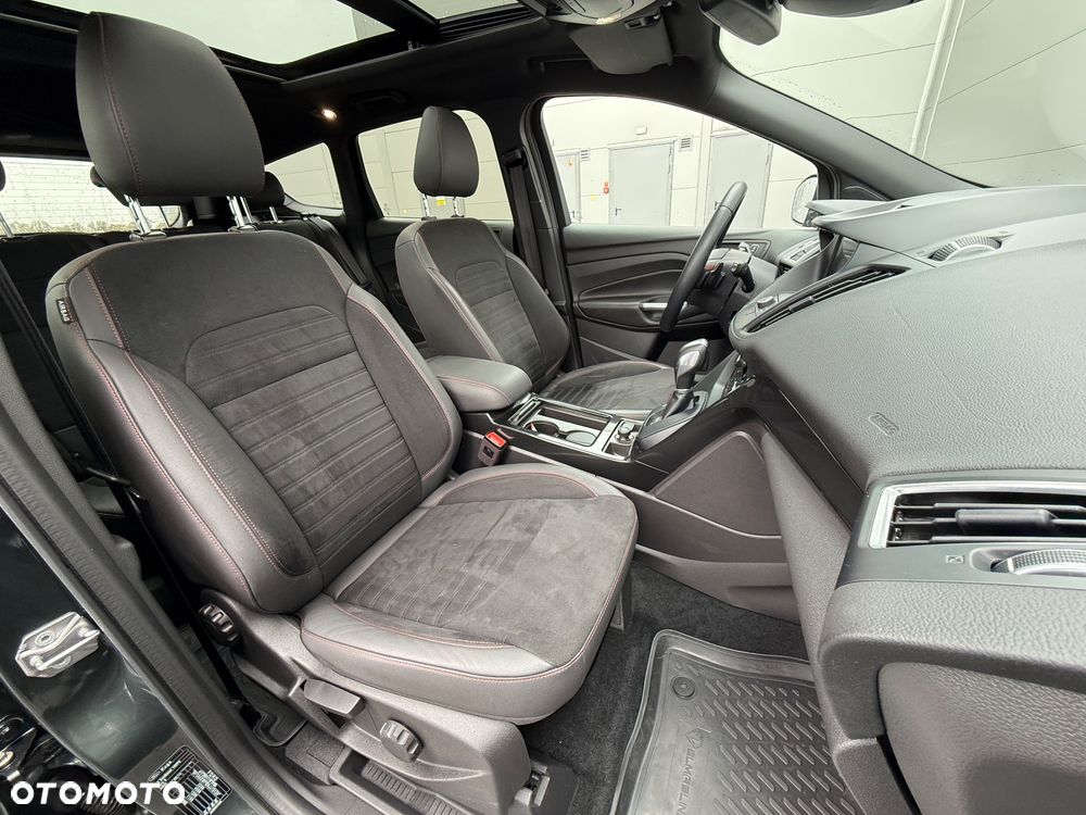 Ford Kuga 1.5 EcoBoost 4x4 ST-Line - 30