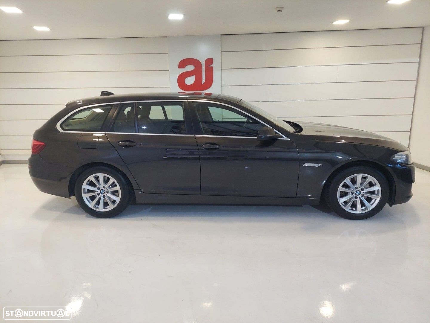 BMW 520 d Line Luxury - 7