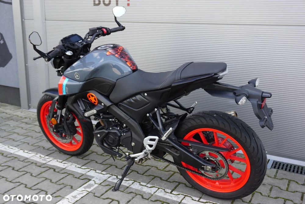 Yamaha MT - 5