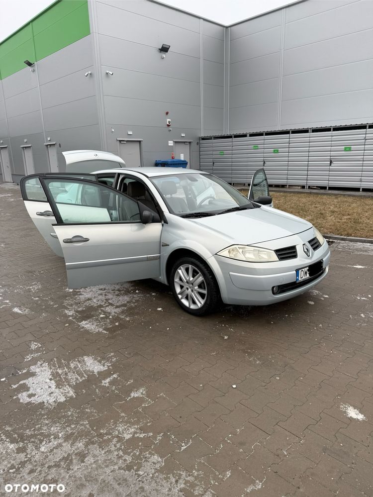 Renault Megane 1.6 Confort Privilege - 9