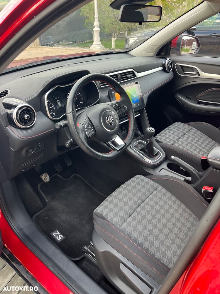 MG ZS ICE 1.5 VTI-tech Comfort - 10