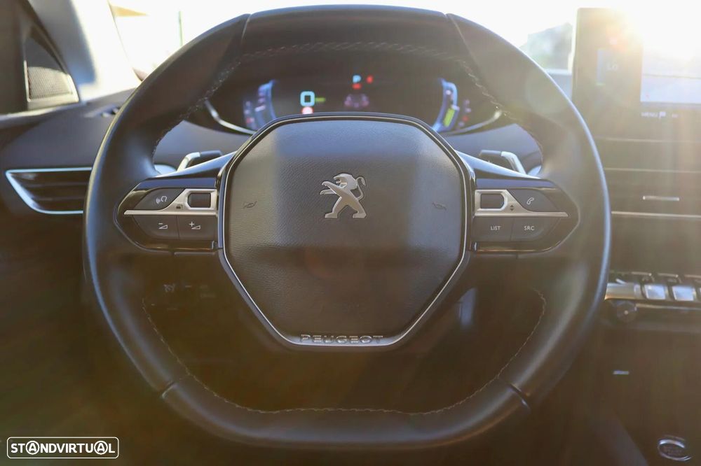Peugeot 3008 1.6 Hybrid Allure Pack e-EAT8 - 23