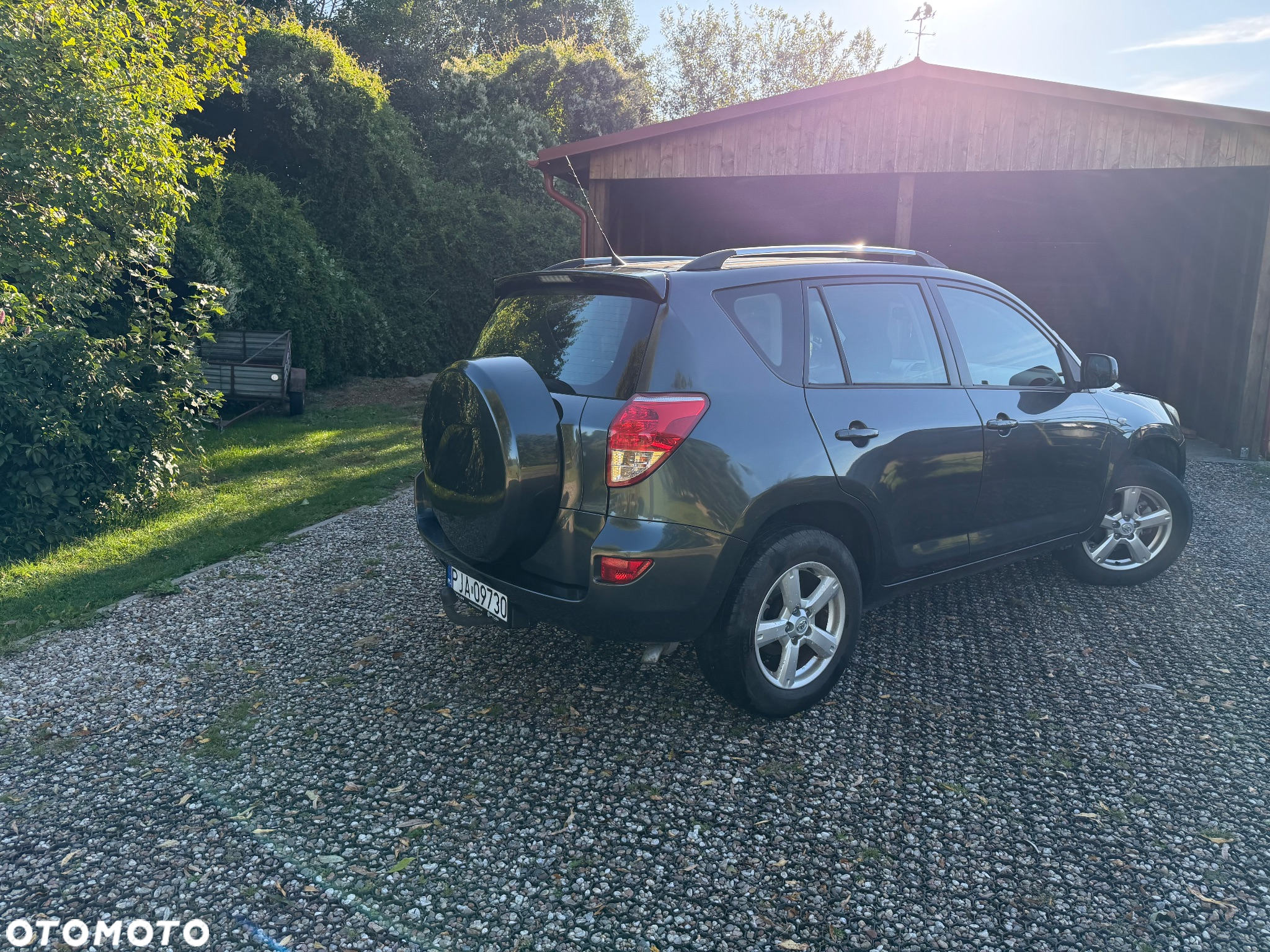 Toyota RAV4 - 9