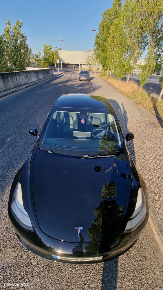 Tesla Model 3 Standard Range Plus RWD - 3