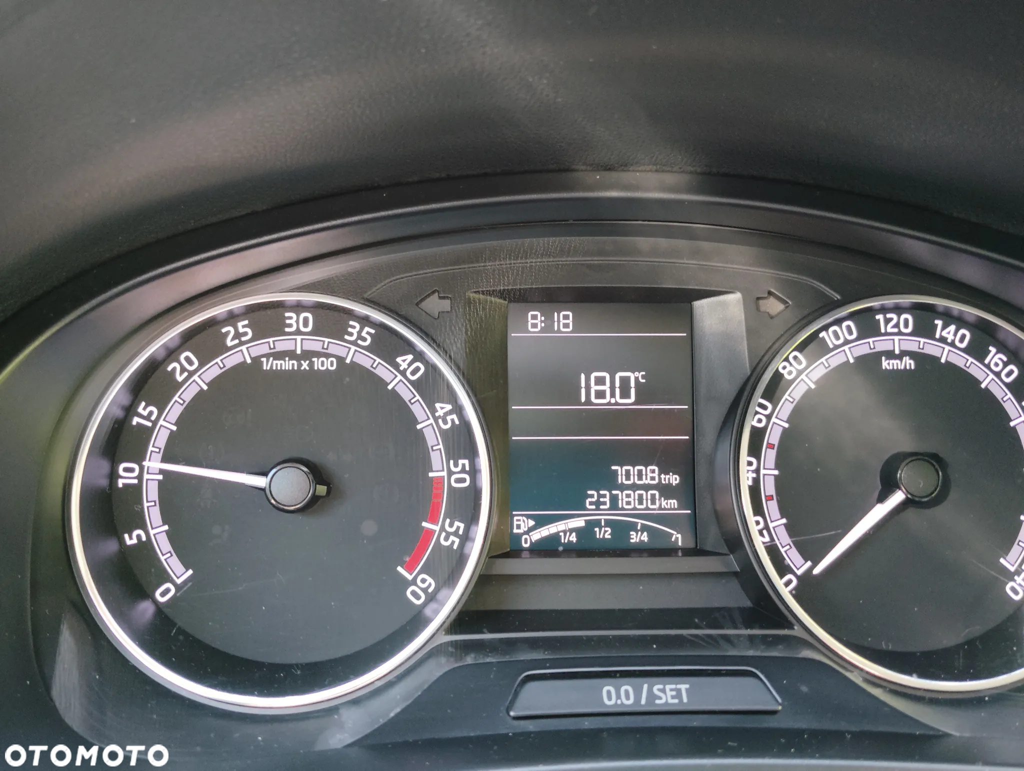 Skoda RAPID 1.6 TDI DPF Ambition - 6