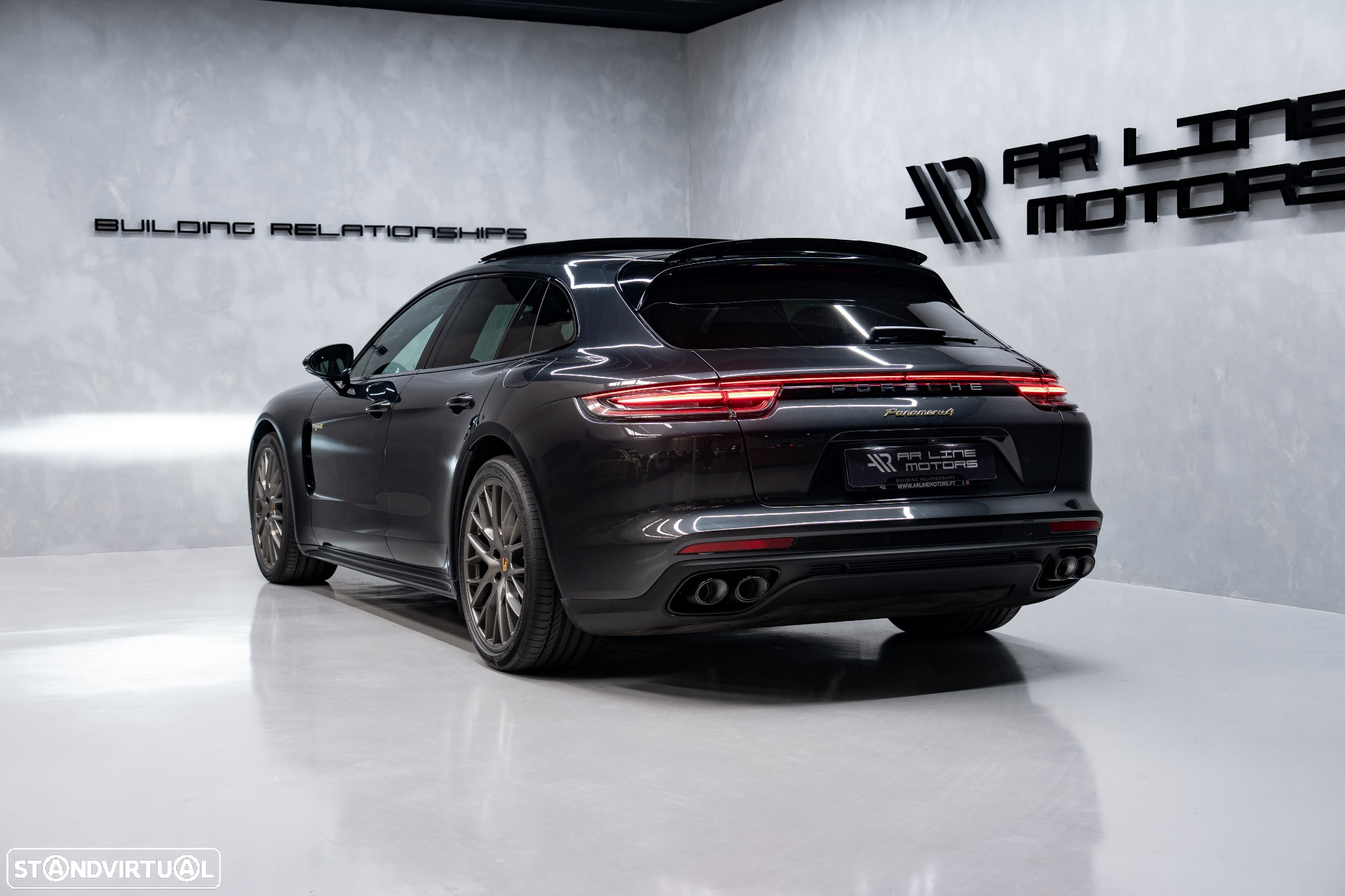 Porsche Panamera Sport Turismo 4 E-Hybrid - 9