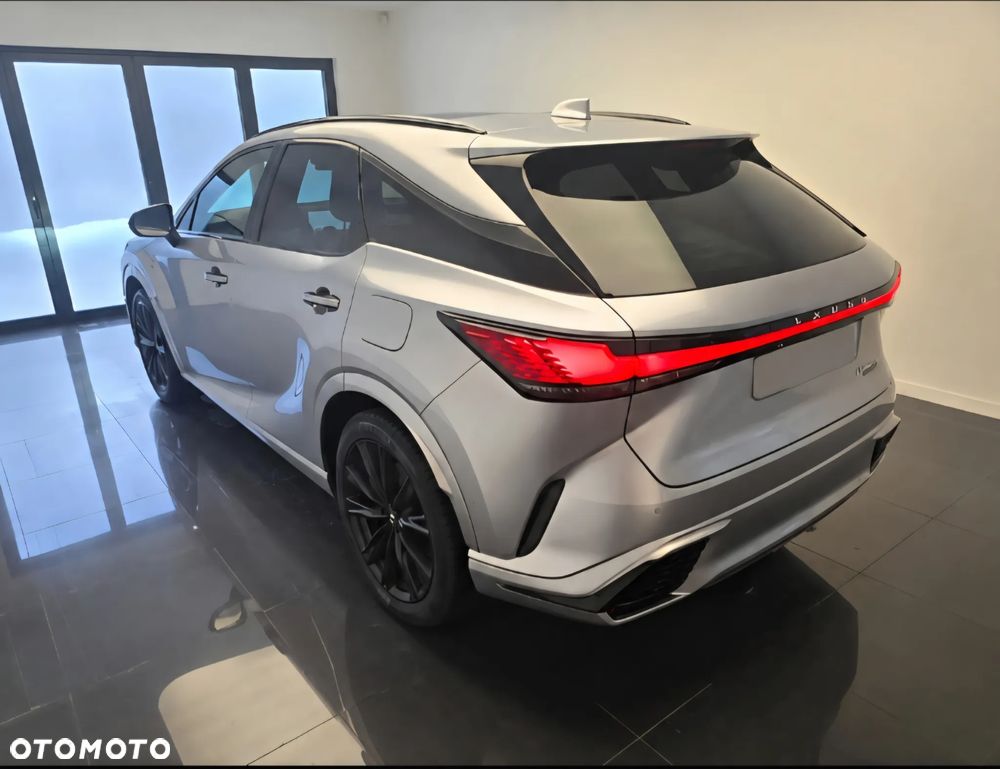 Lexus RX - 6