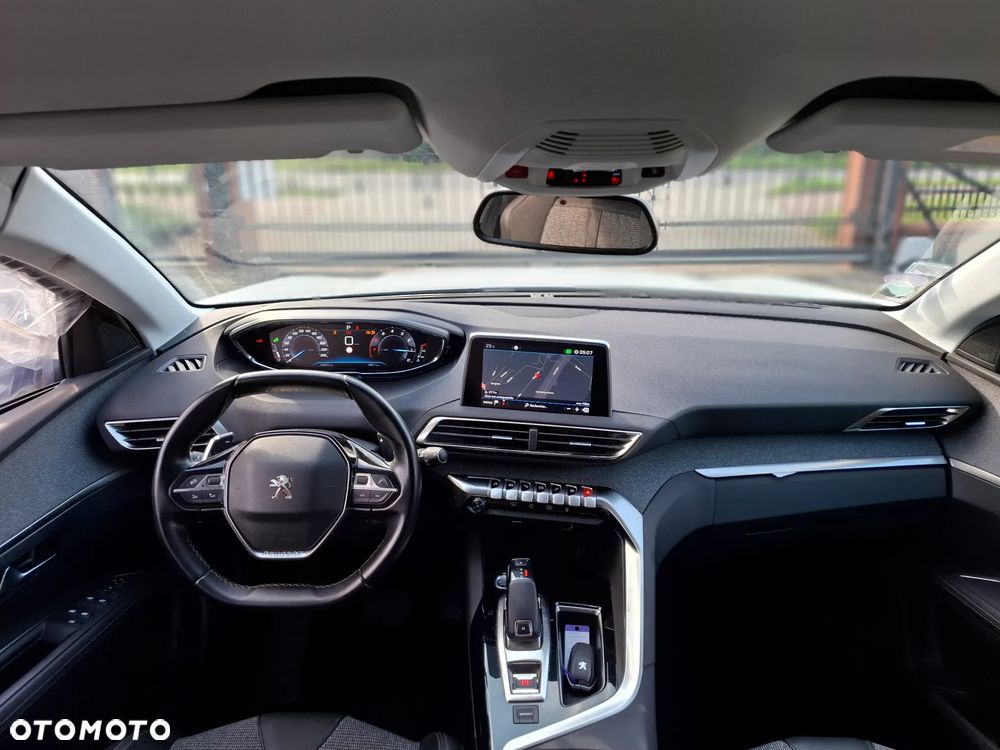 Peugeot 3008 PureTech 130 Stop & Start GPF Allure - 34