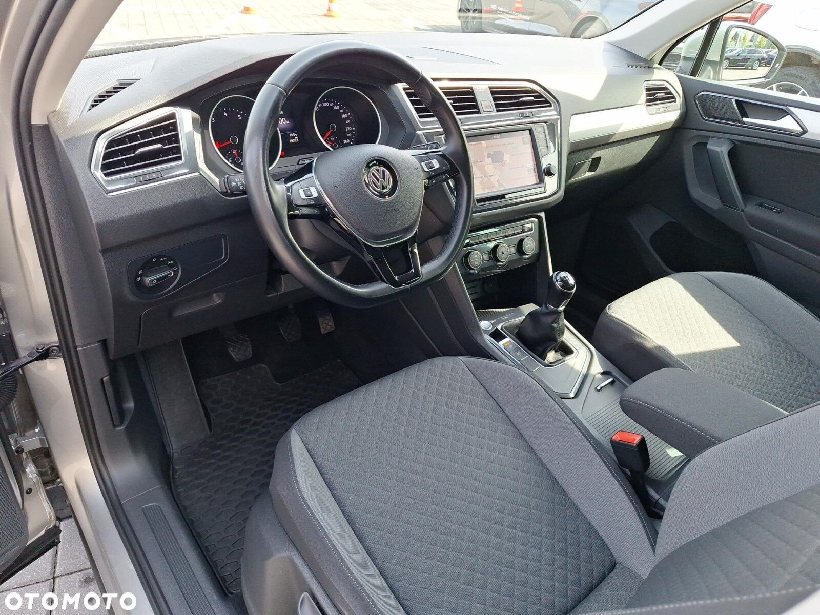Volkswagen Tiguan 1.4 TSI Trend&Fun - 10