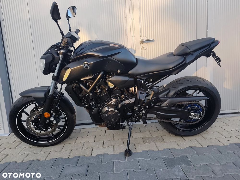Yamaha MT - 6