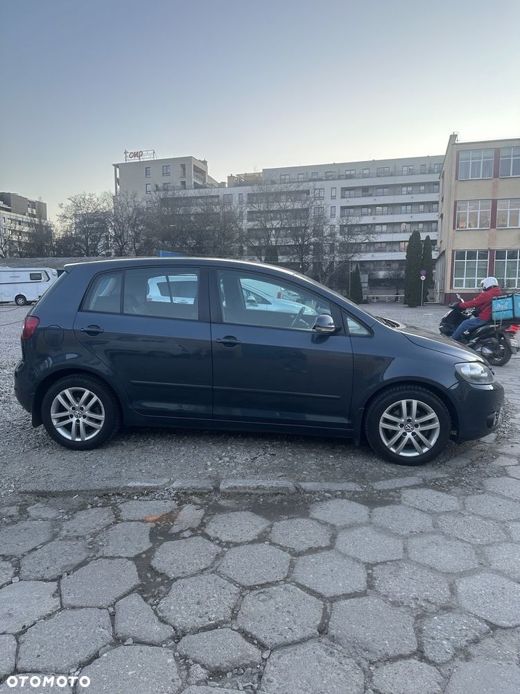 Volkswagen Golf Plus 1.4 TSI Highline - 4