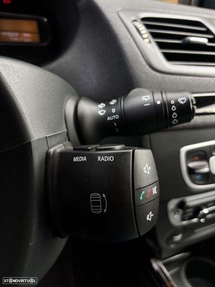 Renault Mégane Coupe 1.5 dCi Bose Edition SS - 22