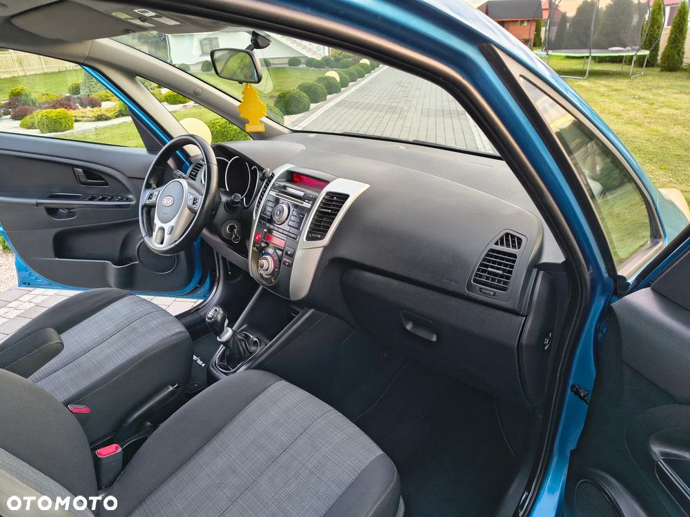 Kia Venga 1.4 CVVT Vision - 22