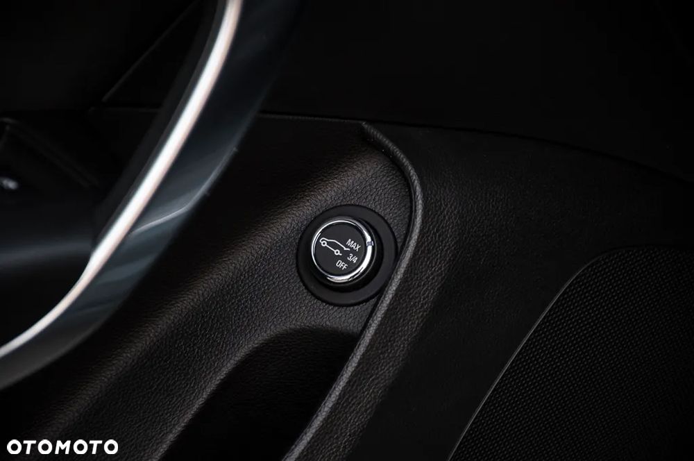 Opel Insignia 2.0 CDTI ecoFLEX Start/Stop Business Innovation - 36