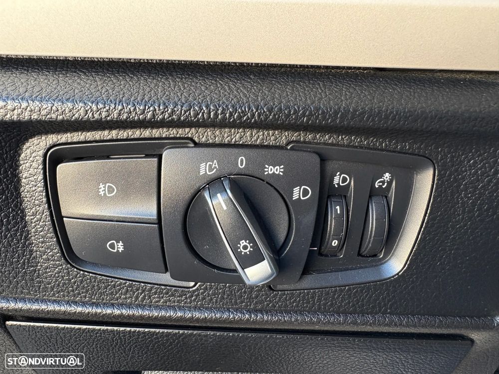 BMW 218 d Coupe - 12