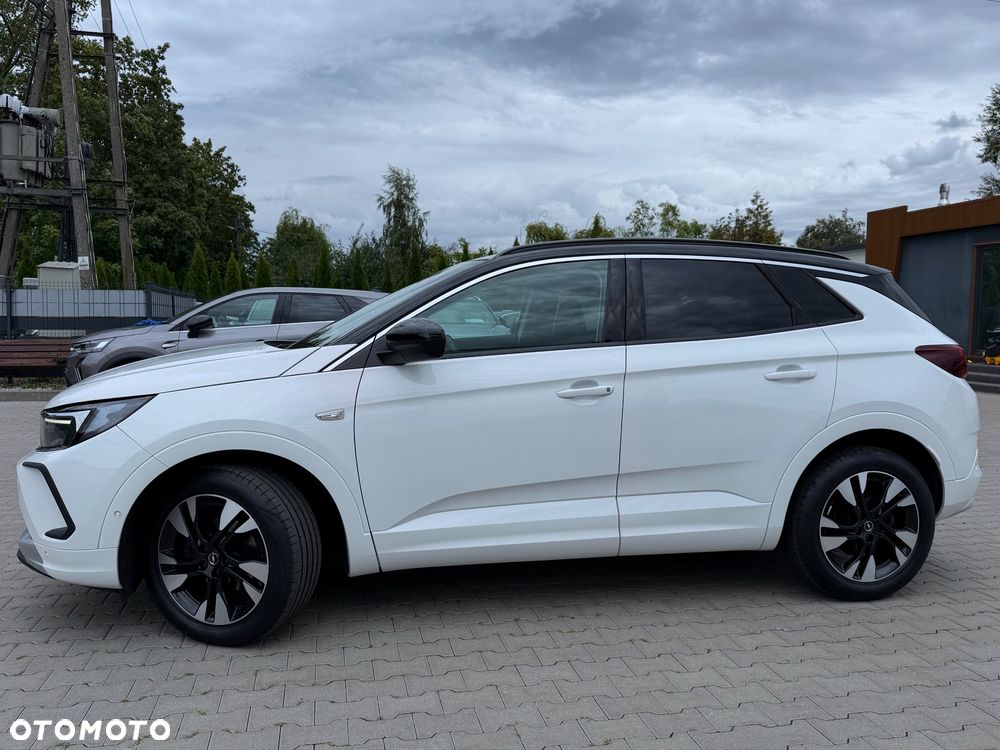 Opel Grandland 1.5 D Automatik Business Elegance - 4
