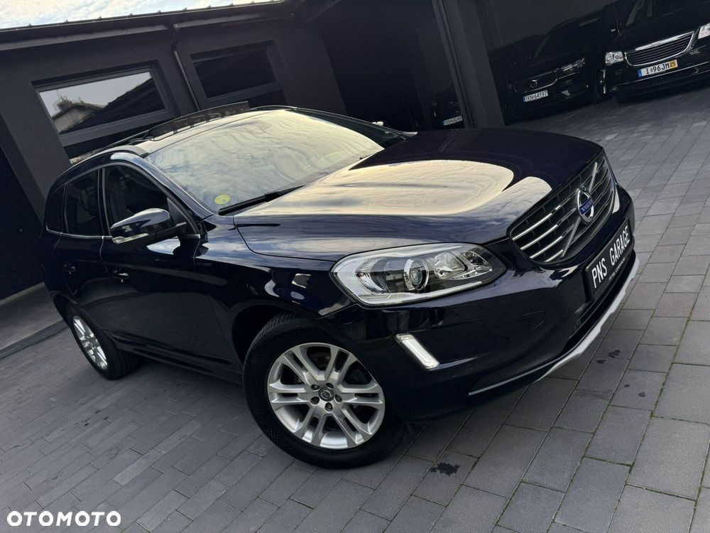 Volvo XC 60 D4 AWD Geartronic Momentum - 2