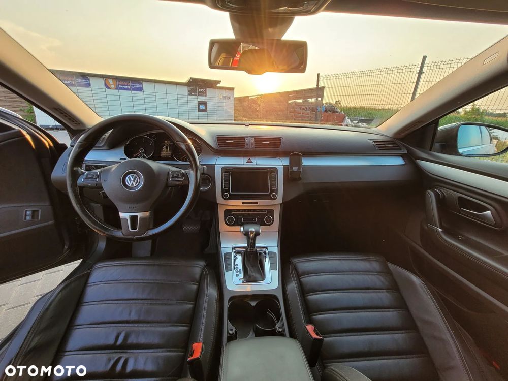 Volkswagen Passat CC 2.0 TDI DPF DSG - 2