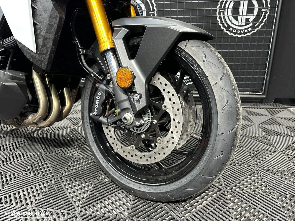 Suzuki GSX S 1000 - 9