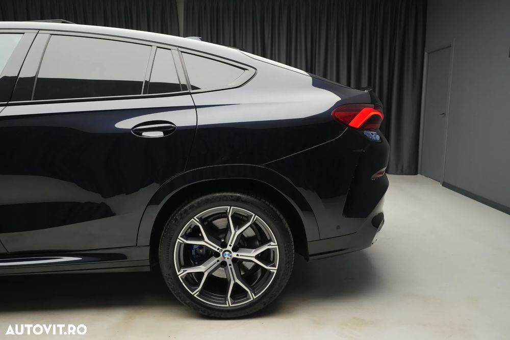 BMW X6 xDrive40i - 9