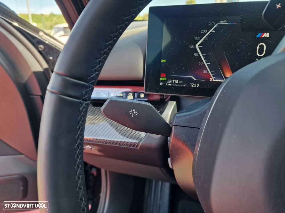 BMW 550 e xDrive Pack Desportivo M Pro - 28