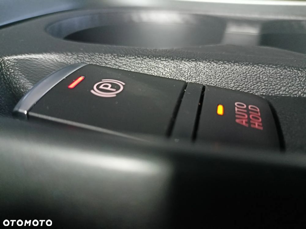 Nissan Juke 1.0 DIG-T N-Connecta DCT - 17