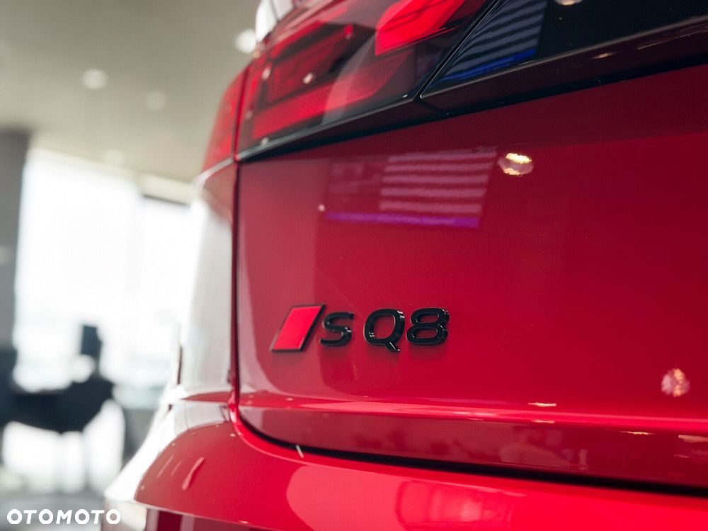 Audi SQ8 - 11