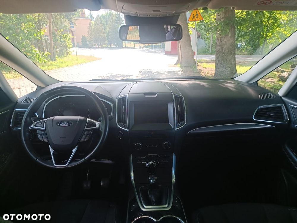 Ford S-Max 2.0 EcoBlue Titanium - 17