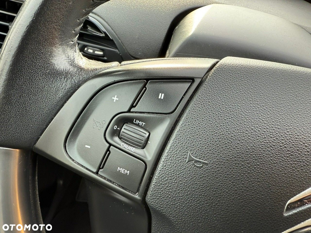 Citroën C4 Grand Picasso - 16