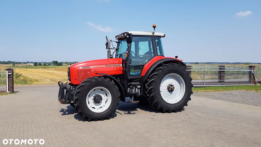 Massey Ferguson 8220 Xtra 2003R - 34