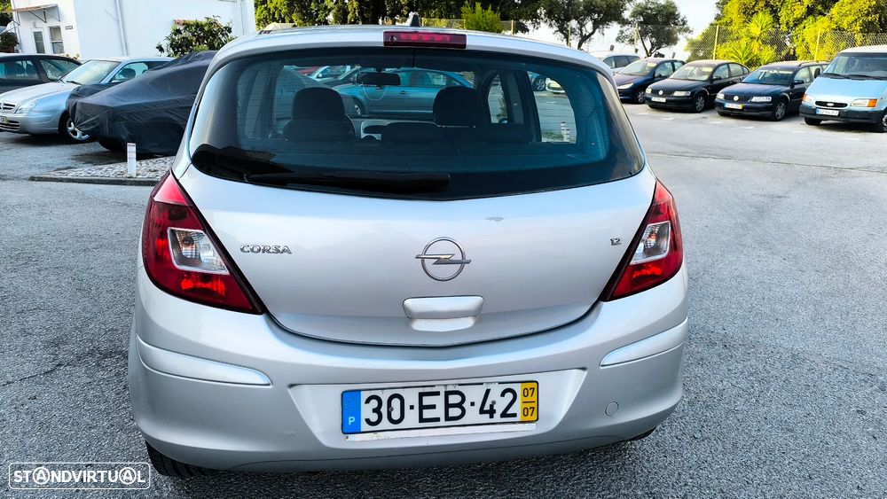 Opel Corsa 1.2 Cosmo - 17