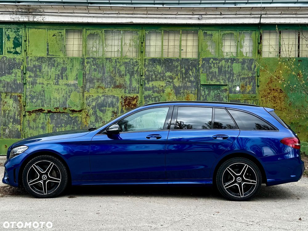 Mercedes-Benz Klasa C 300 de 9G-TRONIC AMG Line - 4