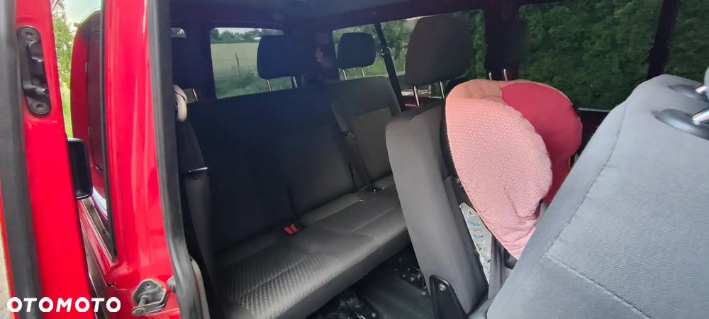 Volkswagen Transporter - 8