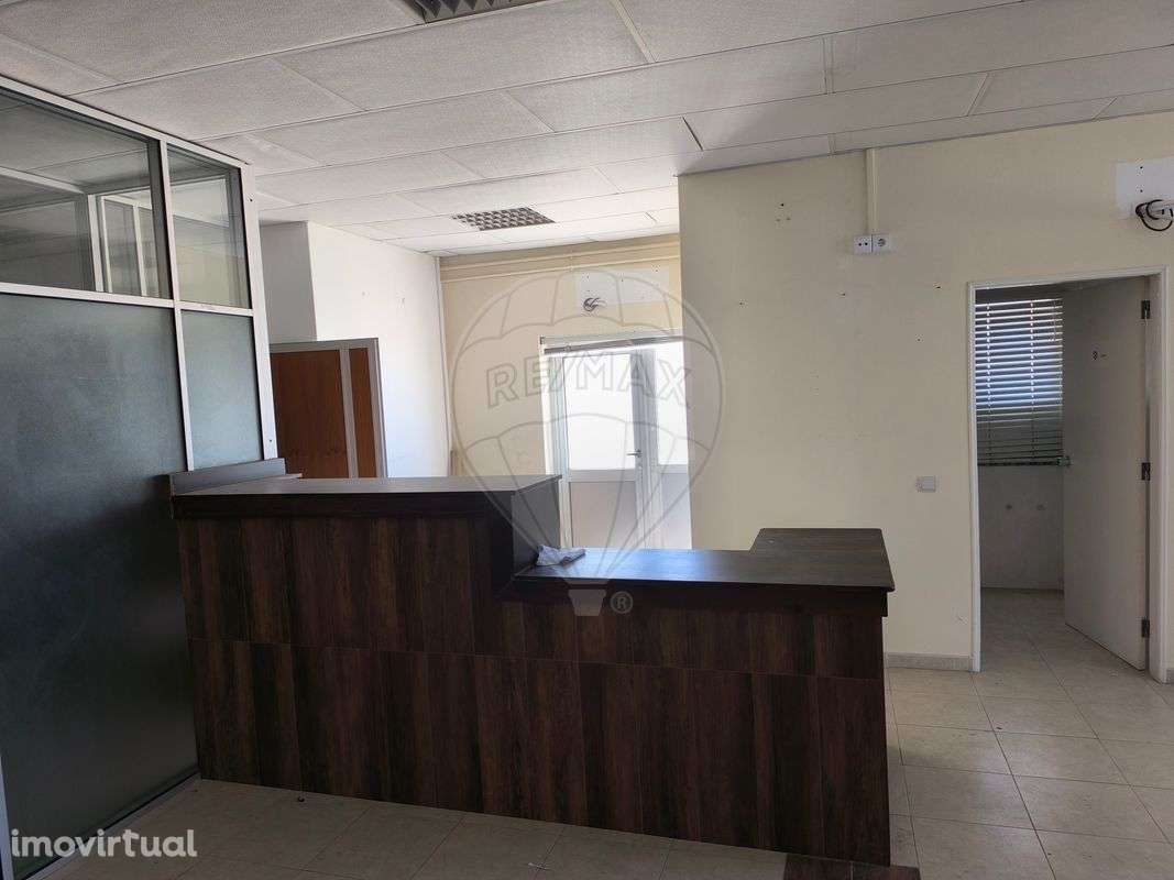 Escritório  para arrendamento - Grande imagem: 3/28