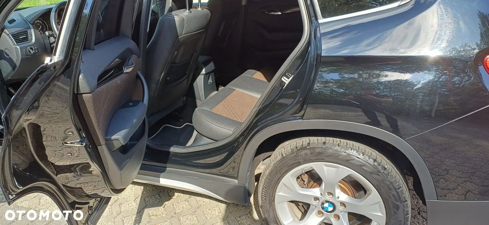 BMW X1 sDrive18d - 8
