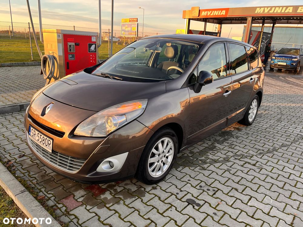 Renault Grand Scenic Gr 2.0 16V Privilege CVT - 1