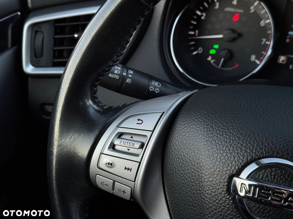 Nissan Qashqai 1.6 Tekna CVT - 27