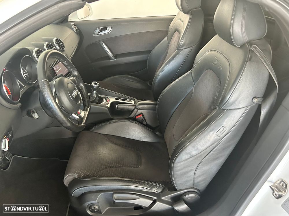 Audi TT Roadster 2.0 TFSi S-line - 11