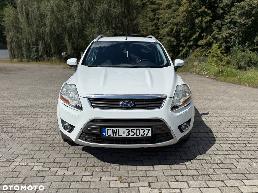 Ford Kuga 2.0 TDCi 2x4 Titanium - 20