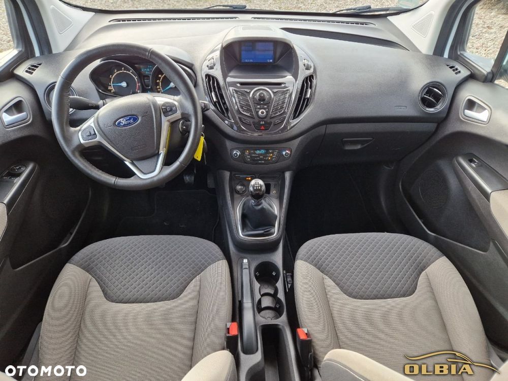 Ford Tourneo Courier - 6