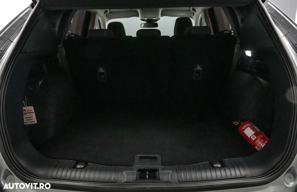 Ford Kuga 1.5 EcoBlue A8 FWD Titanium - 23