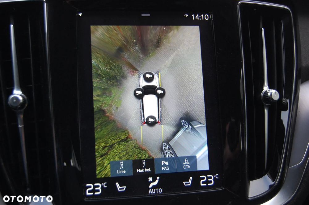 Volvo V60 Cross Country D4 AWD Geartronic Pro - 33