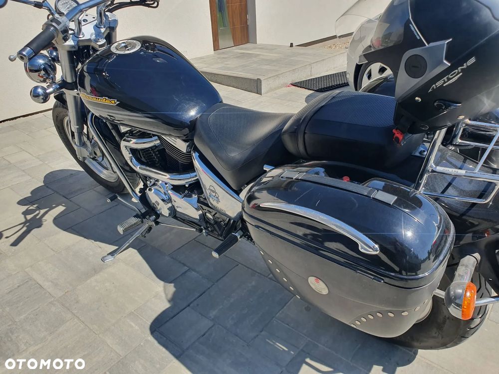 Suzuki Marauder - 6