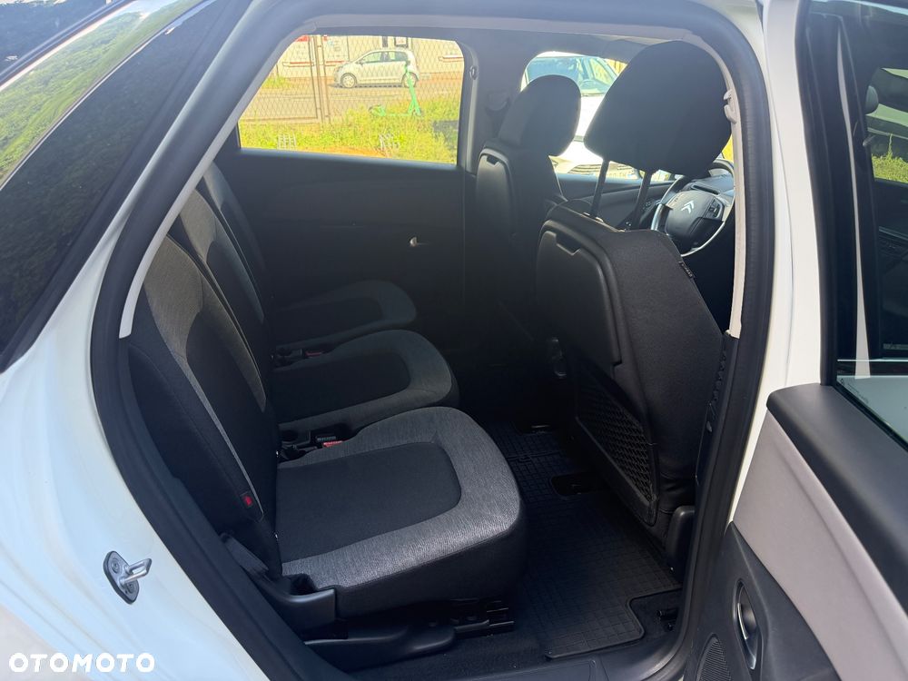 Citroën C4 SpaceTourer 1.5 BlueHDi Rip Curl S&S - 17