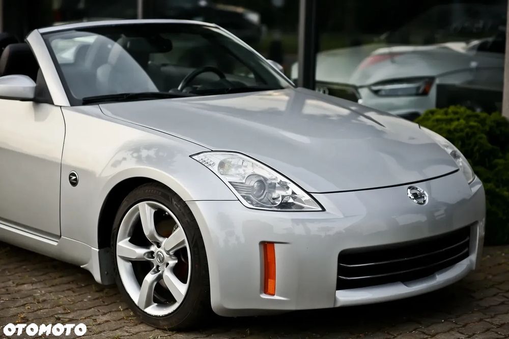 Nissan 350 Z - 12