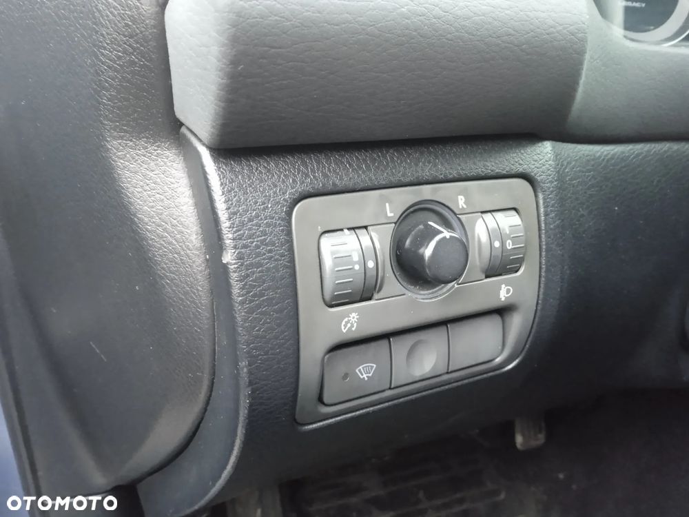 Subaru Legacy - 16
