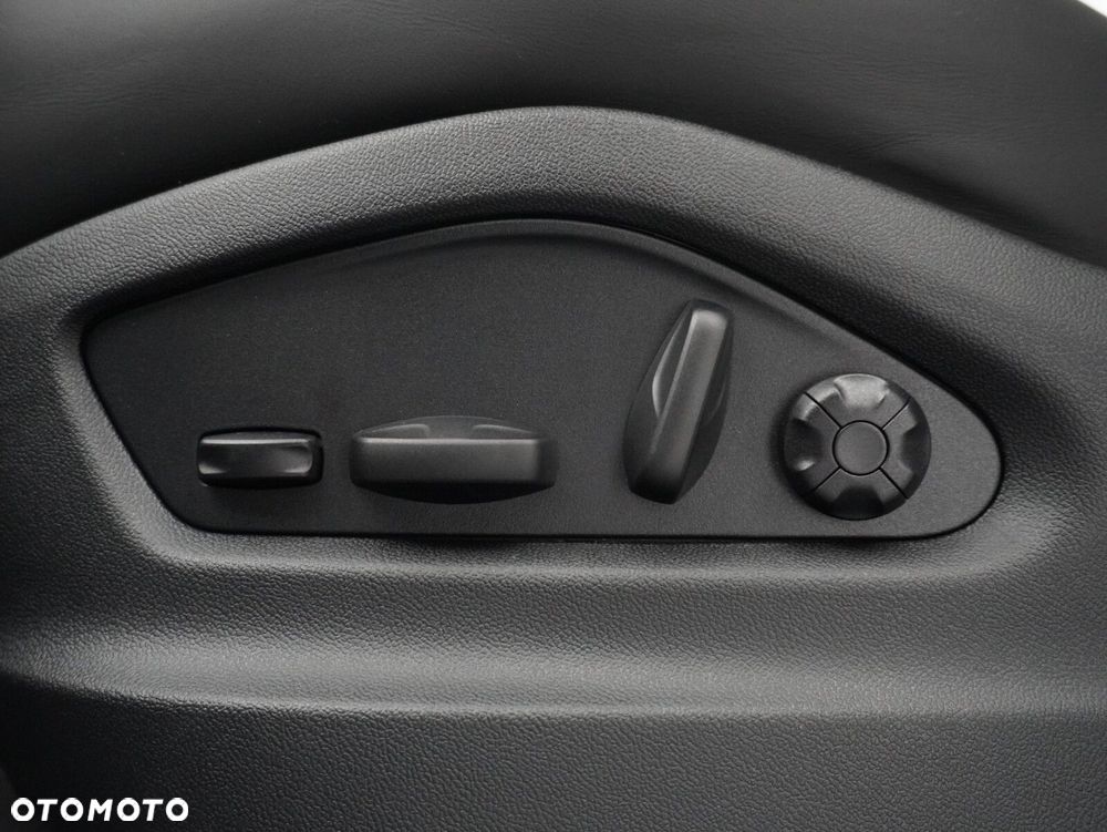 Porsche Cayenne Black Edition - 23