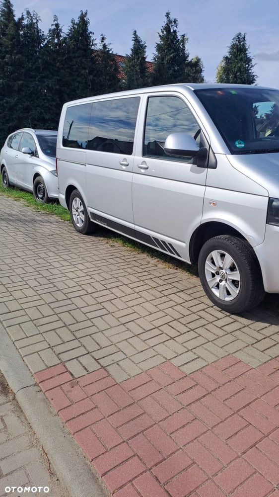 Volkswagen Multivan - 8