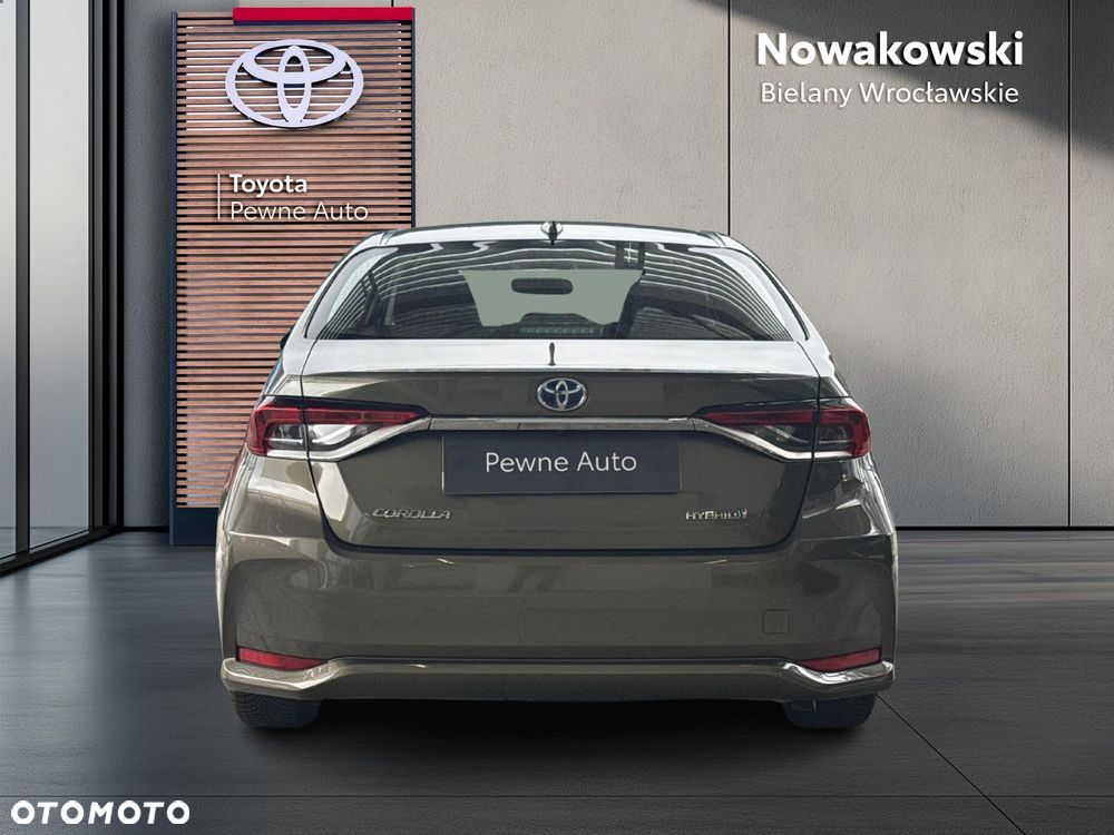 Toyota Corolla 1.8 Hybrid Comfort - 4